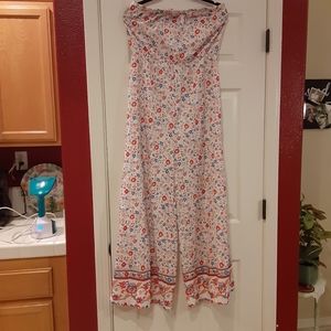 Strapless long culottes with soft matching belt, size XL.